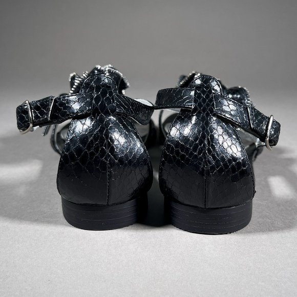 Unlisted A Kenneth Cole Production Black Grape Stomping Thong Sandals Size 6 - Picture 7 of 14